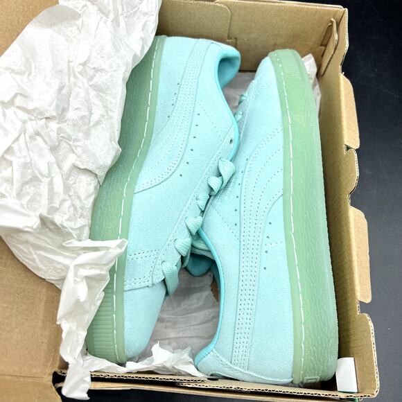 NEW Puma Suede Classic Mono Iced Women’s Sneakers Size 6 381588-01 - Picture 8 of 9